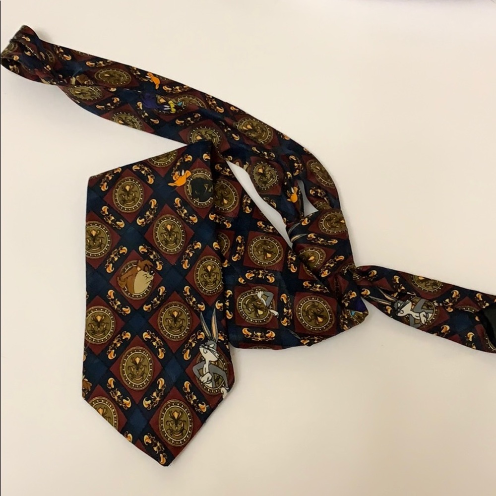 Looney toons Bugs & Taz Tie - Picture 3 of 6